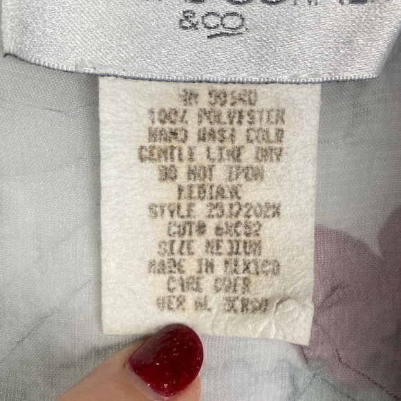 Casual Corner Vintage Floral Sheer Button Down Blouse Women's Medium Gray Pink - Picture 9 of 9